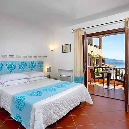 Capriccioli Hotell 4*